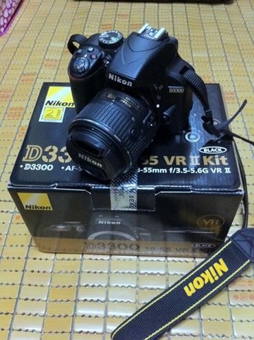 Nikon D330 SLR Camera photo