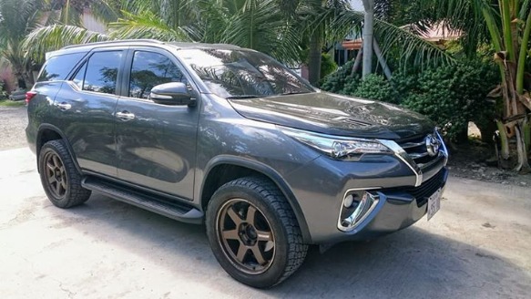 Toyota Fortuner 2016 Top of the Line photo